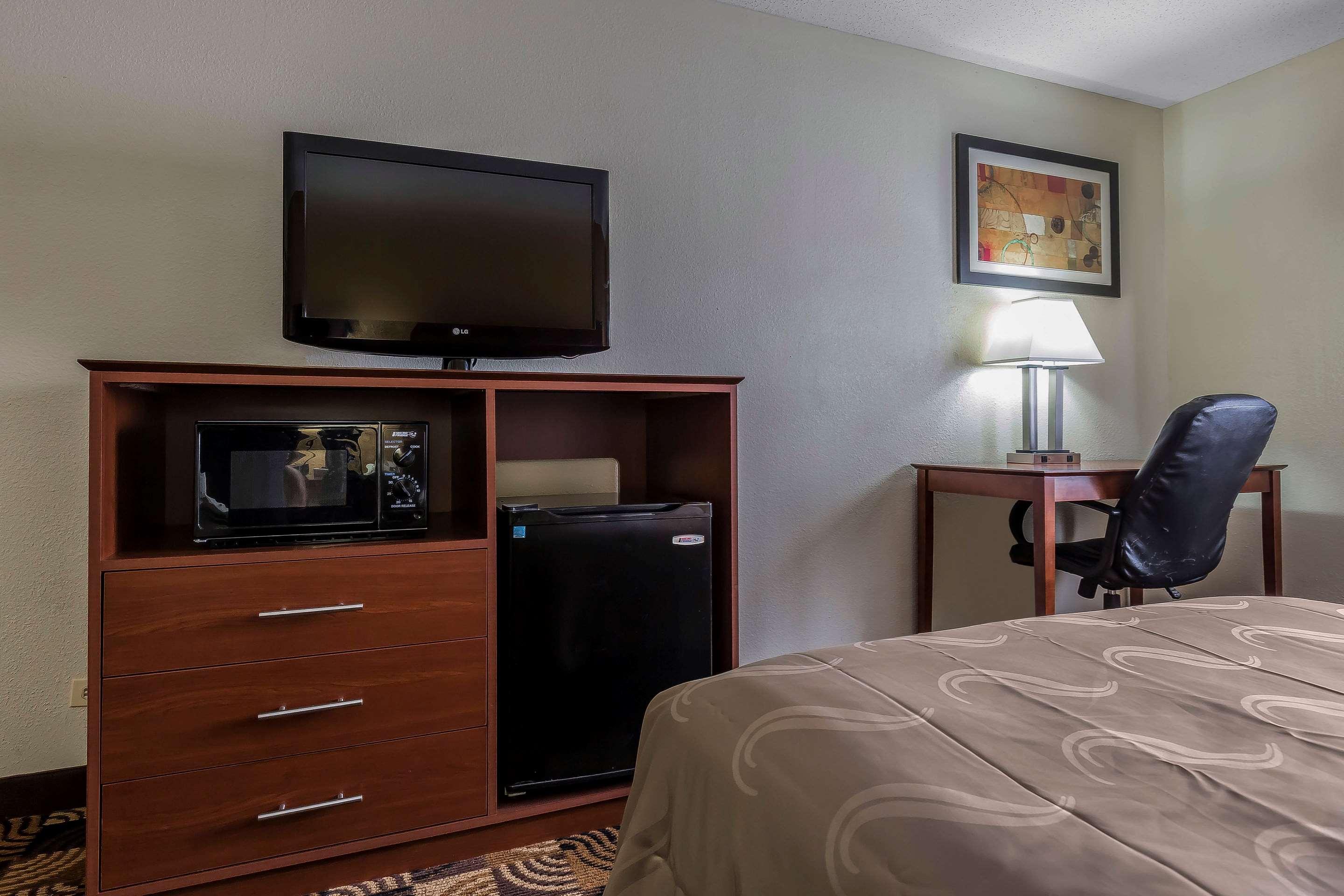 Quality Inn Sycamore - Dekalb Exterior photo